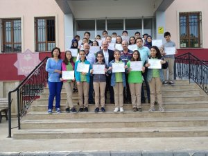 Öğrenciler hızlı ve etkili okumada