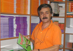 Ardıç Kitabevi hizmete devam ediyor