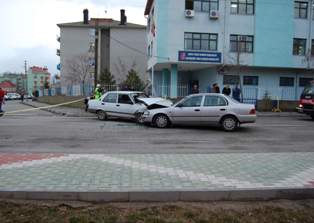 Seydişehir'de trafik kazası: 5 yaralı
