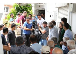 17 yaşındaki lise son sınıf öğrencisi evde ölü bulundu
