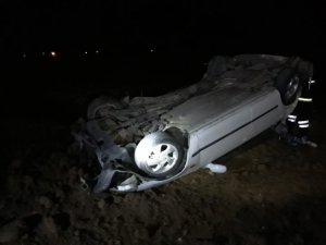 Takla atan otomobilin sürücüsü yaralandı