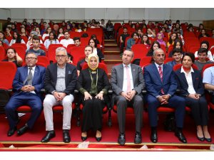 Lise öğrencileri de artık voleybol hakemi olabilecek