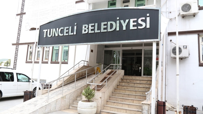 Tunceli "Dersim" olmayacak... Komünist Başkan Maçoğlu'na mahkemeden kötü haber!