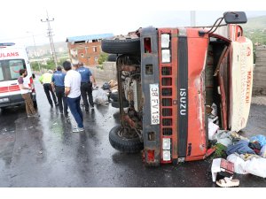 Kayseri'de trafik kazaları: 4 yaralı