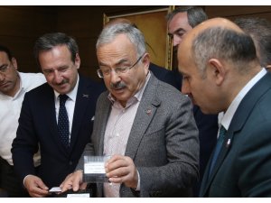 Manda boynuzundan tarak