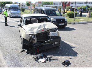Elazığ’da trafik kazası:3 yaralı