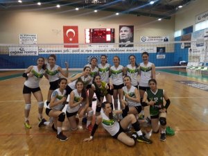 Salihli’nin genç sultanları finale yürüyor