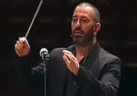 Cem Yılmaz orkestra yönetirse (Video)