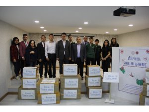 Kitaplarla sınırları aşıyorlar