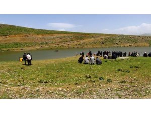 Baraja düşen Evin’i arama çalışmaları devam ediyor