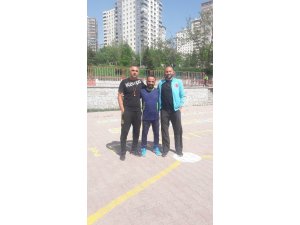 Hentbole 200 öğrenci ile alt yapı yeni sezona hazırlanıyor