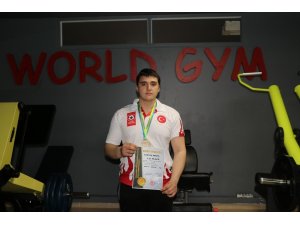 Zayıflamak için spora başladı, dünya şampiyonu oldu