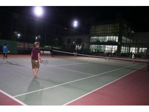 Tenis dünyası rallicilere ev sahipliği yaptı