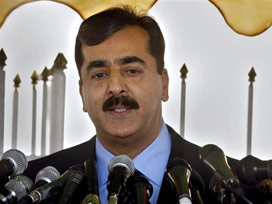 Gilani: Hindistan'la savaşı savunmuyoruz