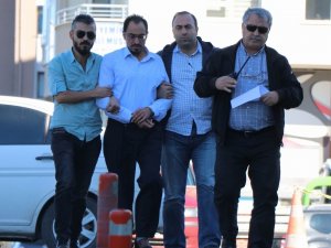 Annesini 40 yerinden bıçaklayarak öldüren sanık: “Annem istediğimiz gibi davranmazdı”