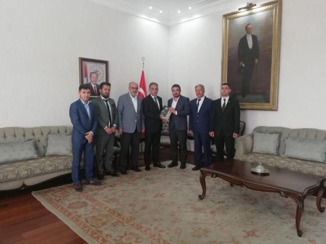 Alperen Ocaklarından Vali Toprak’a ziyaret
