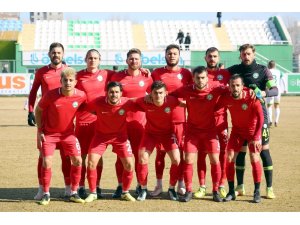 Sivas Belediyespor’da gol yükünü Emrah sırtladı