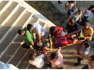 Falezlerden atlayan genç kıza kurtarma seferberliği