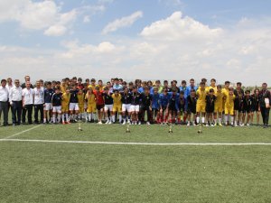 Yıldız Okullar Türkiye Futbol Şampiyonası Konya’da gerçekleştirildi