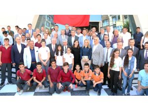 Bilecik: "Ekonomimizin en temel yapısal sorunu teknolojideki yetersizliktir"