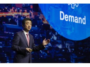 Huawei CEO’su Ken Hu: “Kısıtlamalar teknolojiye ve ticarete zarar veriyor”