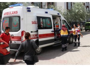 Kolunu spor aletine kaptıran çocuğu itfaiye kurtardı
