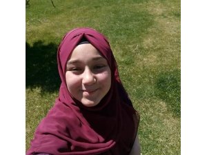 Balkondan düşen genç kız öldü