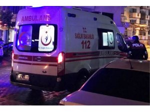 Babasını bıçaklayıp, ağır yaraladı
