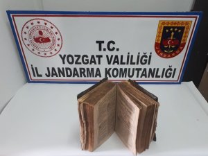 Jandarma ele geçirdi, matbaa ile basılan ilk eserlerden