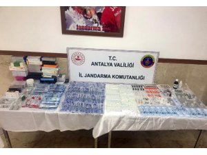 Kuaför salonunda kaçak botoks yapan kuaföre baskın