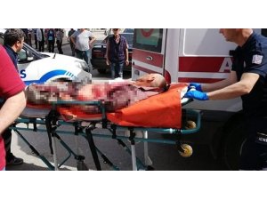 Cadde ortasındaki kanlı hesaplaşma kameralara yansıdı