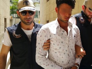 ’Kafa keserim’ demişti, adliyeye kafası eğik girdi