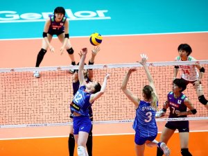 2019 FIVB Voleybol Milletler Ligi: Japonya: 3 - Rusya: 1