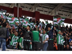 Kars 36 Spor taraftarlarından destek çağrısı