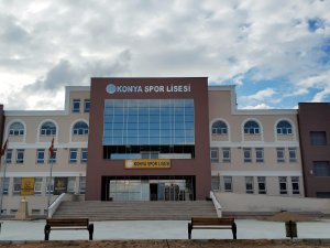 Yetenekli öğrencileri bekliyor