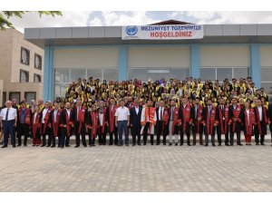 Kazım Karabekir MYO'da mezuniyet töreni