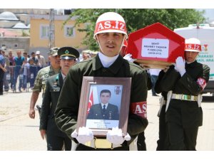 Kuzey Irak şehidine son görev