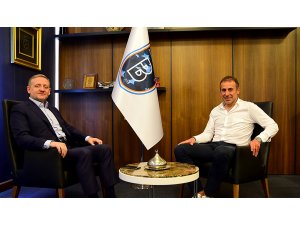 Medipol Başakşehir'de Avcı dönemi sona erdi