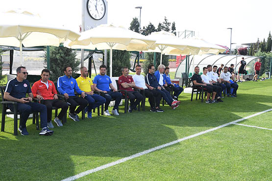 U16 Milli Takım kampına kulüp teknik sorumluları katıldı
