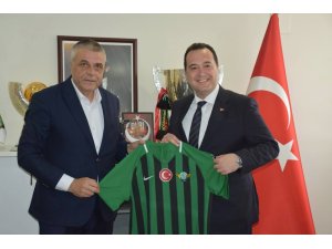 Akhisar Belediyesi ile Akhisarspor yönetimi arasında gerilim var