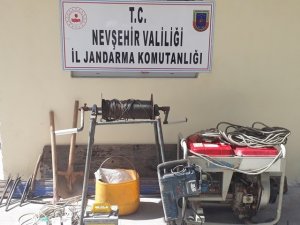Kapadokya’da kaçak kazı yapan 5 kişi yakalandı
