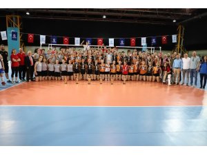 Voleybol Küçük Erkekler ve Kızlar Türkiye Şampiyonası sona erdi