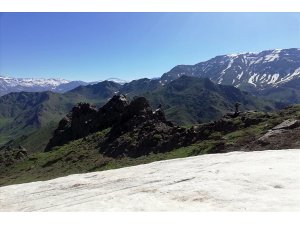Pençe Harekâtı’nda mayın ve EYP’ler imha ediliyor