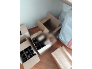 İzmir’de lüks siteyi içki imalathanesine çevirmişler