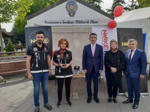 Hamamönü’nde narkotik standı