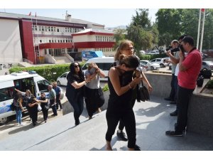 Fuhuş zanlıları adliyede