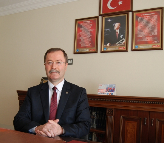 60 bin atama bekliyoruz