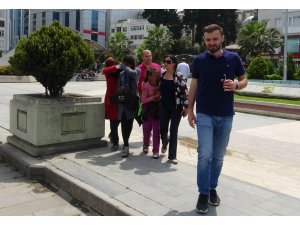 Yabancı uyruklu dilencilerin üzerinden kimlik çıkmadı