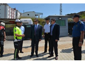 Vali Şakalar, trafik kontrolü uygulamalarını denetledi