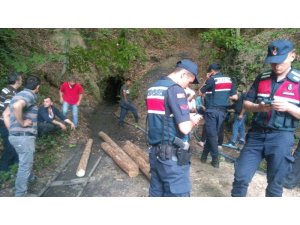 Maden ocağında göçük: 1 işçi mahsur kaldı